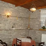 Kalemi Hotel Gjirokastër
