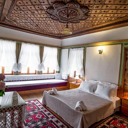 Kalemi فندق Gjirokastër
