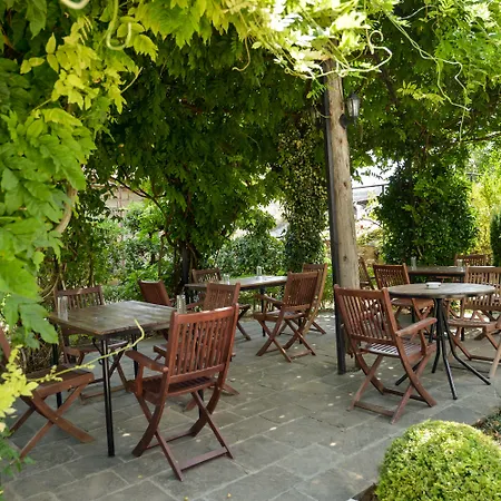 Kalemi Gjirokastër