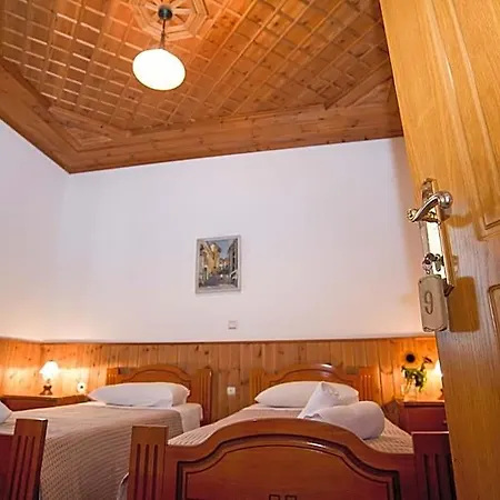 Kalemi Hotel 3*
